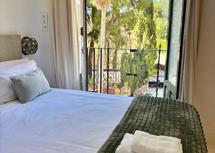 Hacienda Clavero Seven Deluxe Malaga